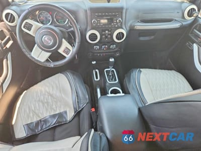 Zdjęcie 8 z 13 samochodu: 2016 JEEP WRANGLER UNLIMITED SPORT VIN:1C4HJWDG2GL291345 - miniatura