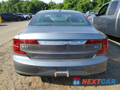 Zdjęcie 6 z 12 samochodu: 2018 VOLVO S90 T6 MOMENTUM VIN:LVY992MK8JP020423 - miniatura