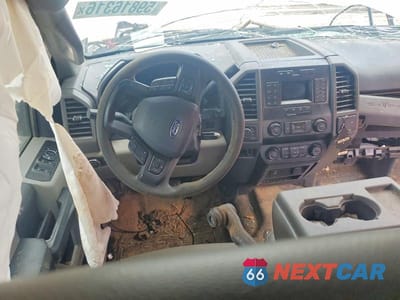 Zdjęcie 8 z 13 samochodu: 2021 FORD F350 SUPER DUTY VIN:1FD8W3HT5MED09985 - miniatura
