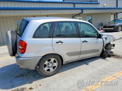 Trzecie zdjęcie samochodu z tyłu: 2005 TOYOTA RAV4 BASE VIN:JTEHD20V156047200 - miniatura