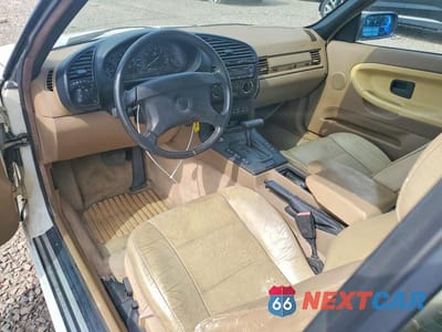 Zdjęcie 8 z 12 samochodu: 1994 BMW 325 IC AUTOMATIC VIN:WBABJ6322RJD35905 - miniatura