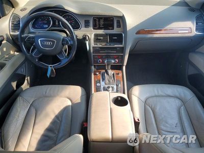 Zdjęcie 8 z 13 samochodu: 2015 AUDI Q7 PREMIUM PLUS VIN:WA1LGAFE8FD004911 - miniatura