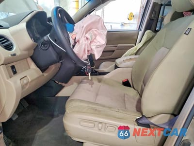 Zdjęcie 7 z 14 samochodu: 2011 HONDA PILOT EX VIN:5FNYF4H48BB101789 - miniatura