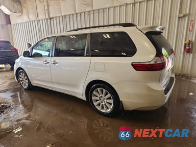 Drugie zdjęcie samochodu z przodu: 2015 TOYOTA SIENNA XLE 7-PASSENGER VIN:5TDDK3DC1FS108585 - miniatura
