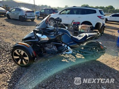 Trzecie zdjęcie samochodu z tyłu: 2015 CAN-AM SPYDER ROADSTER F3 VIN:2BXRDDD28FV003992 - miniatura