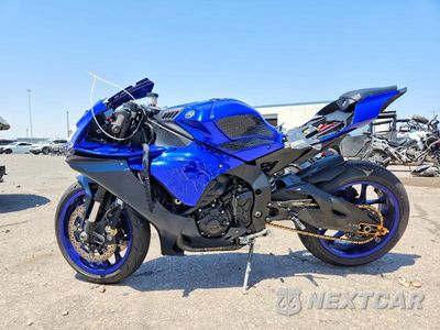 Trzecie zdjęcie samochodu z tyłu: 2023 YAMAHA YZFR1 VIN:JYARN66E8PA003002 - miniatura