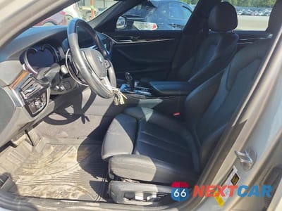 Zdjęcie 7 z 12 samochodu: 2018 BMW 530 I VIN:WBAJA5C59JG898836 - miniatura