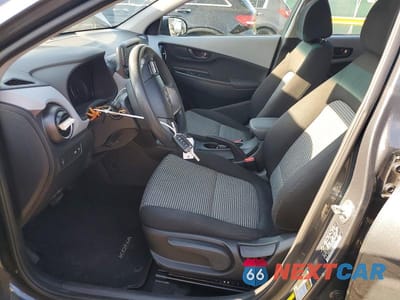 Zdjęcie 7 z 13 samochodu: 2019 HYUNDAI KONA SE VIN:KM8K1CAA1KU344961 - miniatura