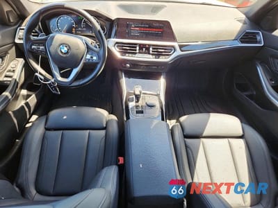 Zdjęcie 8 z 12 samochodu: 2019 BMW 330I VIN:WBA5R1C57KAJ99390 - miniatura