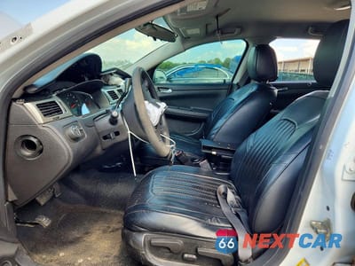 Zdjęcie 7 z 12 samochodu: 2010 CHEVROLET IMPALA POLICE VIN:2G1WD5EM3A1247003 - miniatura