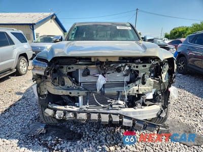 Piąte zdjęcie samochodu w środku: 2024 TOYOTA TACOMA LIMITED VIN:3TMLB5JN8RM056745 - miniatura