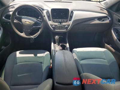 Zdjęcie 8 z 12 samochodu: 2020 CHEVROLET MALIBU LT VIN:1G1ZD5ST4LF072216 - miniatura