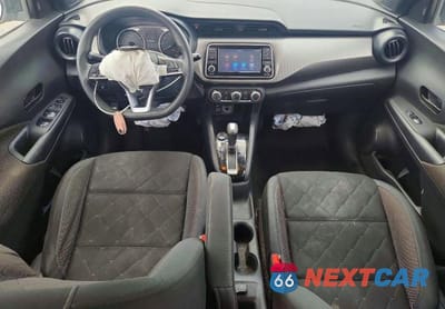 Zdjęcie 8 z 14 samochodu: 2020 NISSAN KICKS S VIN:3N1CP5BV9LL516690 - miniatura
