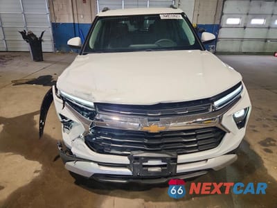 Piąte zdjęcie samochodu w środku: 2025 CHEVROLET TRAILBLAZER LT VIN:KL79MRSL6SB210937 - miniatura