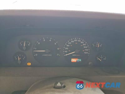 Zdjęcie 9 z 13 samochodu: 1999 JEEP GRAND CHEROKEE LIMITED VIN:1J4GW68N0XC597654 - miniatura