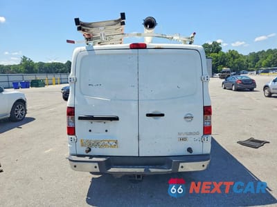 Zdjęcie 6 z 13 samochodu: 2015 NISSAN NV 2500 HD SL VIN:1N6AF0KY1FN804774 - miniatura