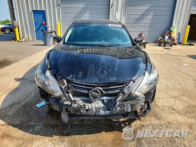 Piąte zdjęcie samochodu w środku: 2017 NISSAN ALTIMA 2.5 SR VIN:1N4AL3AP7HC120211 - miniatura