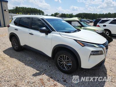 Czwarte zdjęcie samochodu z boku: 2021 NISSAN ROGUE S VIN:5N1AT3AA7MC748622 - miniatura