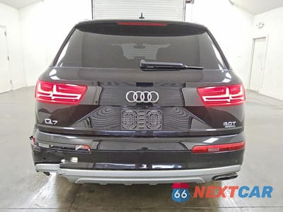 Zdjęcie 6 z 13 samochodu: 2017 AUDI Q7 PREMIUM PLUS VIN:WA1LAAF78HD043150 - miniatura
