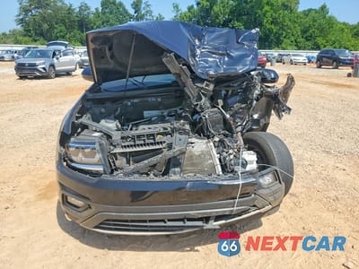 Piąte zdjęcie samochodu w środku: 2018 VOLKSWAGEN ATLAS SE VIN:1V2CR2CA3JC543571 - miniatura
