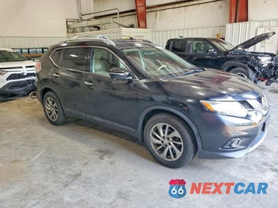 Czwarte zdjęcie samochodu z boku: 2014 NISSAN ROGUE SL VIN:5N1AT2MV2EC864773 - miniatura