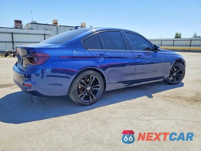 Trzecie zdjęcie samochodu z tyłu: 2018 BMW 330 I VIN:WBA8B9G53JNU58359 - miniatura