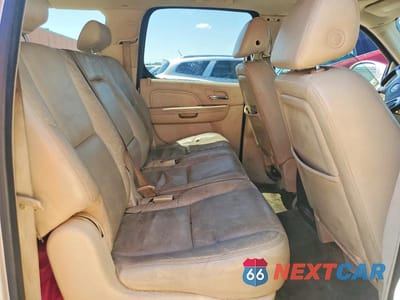 Zdjęcie 11 z 13 samochodu: 2008 CADILLAC ESCALADE ESV VIN:1GYFK66828R119061 - miniatura
