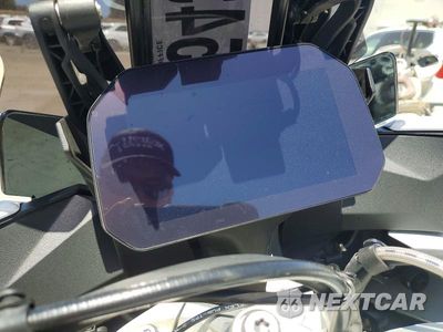 Zdjęcie 7 z 9 samochodu: 2023 BMW S 1000 XR VIN:WB10E430XP6J36371 - miniatura