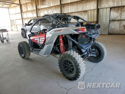 Trzecie zdjęcie samochodu z tyłu: 2024 CAN-AM MAVERICK X3 DS TURBO VIN:3JBVGAY4XRE001677 - miniatura
