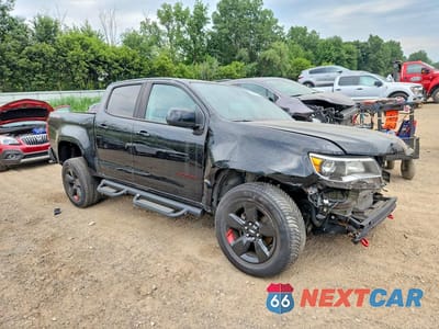 Czwarte zdjęcie samochodu z boku: 2019 CHEVROLET COLORADO LT VIN:1GCGTCEN4K1200775 - miniatura