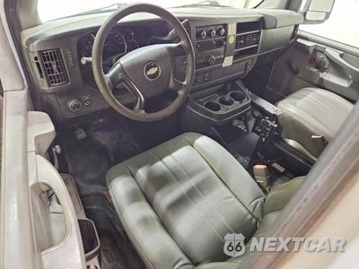 Zdjęcie 8 z 13 samochodu: 2013 CHEVROLET EXPRESS G2500 VIN:1GCWGFCA5D1182324 - miniatura