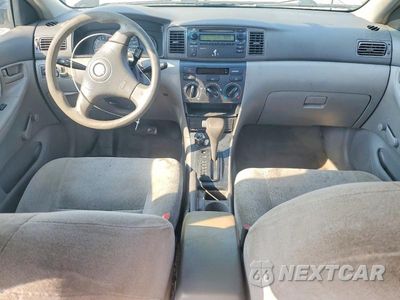 Zdjęcie 8 z 12 samochodu: 2004 TOYOTA COROLLA CE VIN:2T1BR32E64C307452 - miniatura