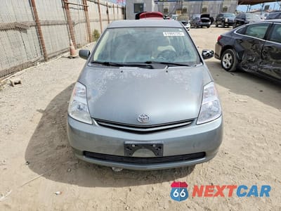 Piąte zdjęcie samochodu w środku: 2004 TOYOTA PRIUS BASE VIN:JTDKB22U440109243 - miniatura