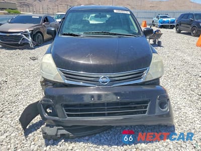 Piąte zdjęcie samochodu w środku: 2010 NISSAN VERSA 1.8 S VIN:3N1BC1CP9AL458819 - miniatura