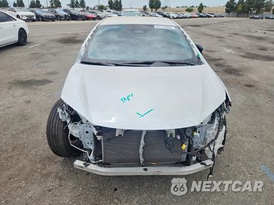 Piąte zdjęcie samochodu w środku: 2025 TOYOTA PRIUS XLE VIN:JTDACAAU3S3050170 - miniatura