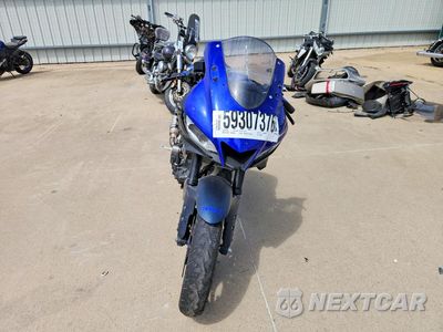 Drugie zdjęcie samochodu z przodu: 2022 YAMAHA YZFR3 A VIN:MH3RH18Y9NK008689 - miniatura