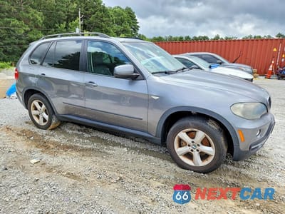 Czwarte zdjęcie samochodu z boku: 2008 BMW X5 3.0I VIN:5UXFE43578L033550 - miniatura