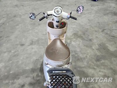 Zdjęcie 6 z 9 samochodu: 2014 HONDA NCH50 VIN:LALAF7019E3103155 - miniatura