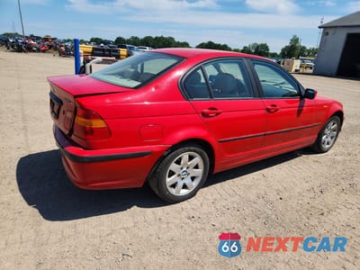 Trzecie zdjęcie samochodu z tyłu: 2004 BMW 325 XI VIN:WBAEU33464PR11776 - miniatura
