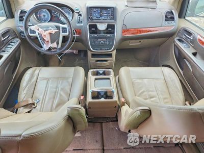 Zdjęcie 8 z 13 samochodu: 2015 CHRYSLER TOWN & COUNTRY TOURING VIN:2C4RC1BGXFR628810 - miniatura