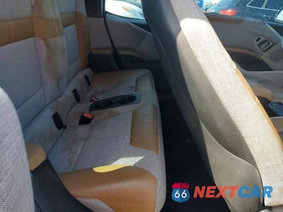 Zdjęcie 10 z 12 samochodu: 2017 BMW I3 BEV VIN:WBY1Z6C3XHV949569 - miniatura