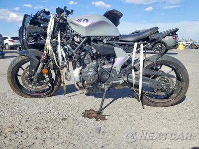 Trzecie zdjęcie samochodu z tyłu: 2024 YAMAHA YZFR7 VIN:JYARM38E5RA012645 - miniatura
