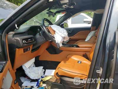 Zdjęcie 7 z 14 samochodu: 2023 LINCOLN AVIATOR BLACK LABEL VIN:5LM5J9XC7PGL21518 - miniatura