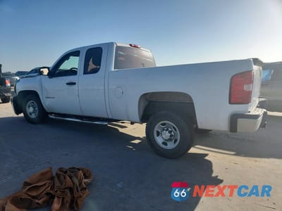 Drugie zdjęcie samochodu z przodu: 2009 CHEVROLET SILVERADO C2500 HEAVY DUTY VIN:1GCHC49K99E123916 - miniatura