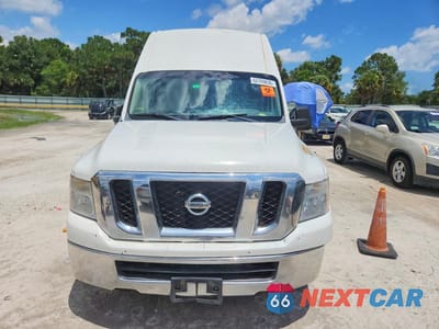 Piąte zdjęcie samochodu w środku: 2012 NISSAN NV 2500 DELIVERY VAN VIN:1N6AF0LY4CN104516 - miniatura