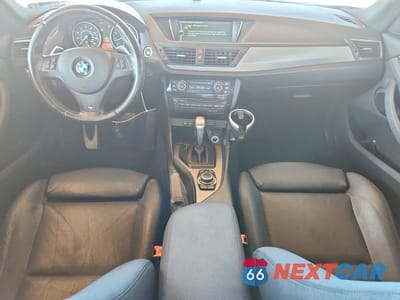 Zdjęcie 8 z 13 samochodu: 2014 BMW X1 XDRIVE35I VIN:WBAVM5C57EVV91529 - miniatura