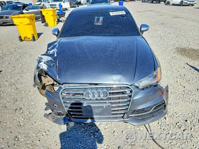 Piąte zdjęcie samochodu w środku: 2015 AUDI A3 PREMIUM VIN:WAUBFGFF9F1033705 - miniatura