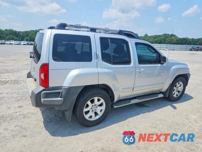 Trzecie zdjęcie samochodu z tyłu: 2010 NISSAN XTERRA X SE VIN:5N1AN0NU0AC525038 - miniatura