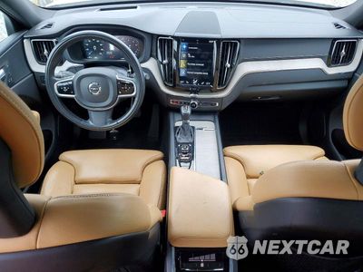 Zdjęcie 8 z 14 samochodu: 2018 VOLVO XC60 T5 INSCRIPTION VIN:YV4102RL8J1015724 - miniatura
