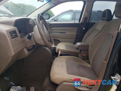 Zdjęcie 7 z 12 samochodu: 2007 JEEP COMPASS VIN:1J8FF47W57D391359 - miniatura